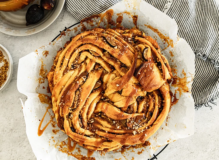 Fig, Caramel and Pecan Babka