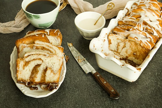 Cinnamon Pull-Apart Bread