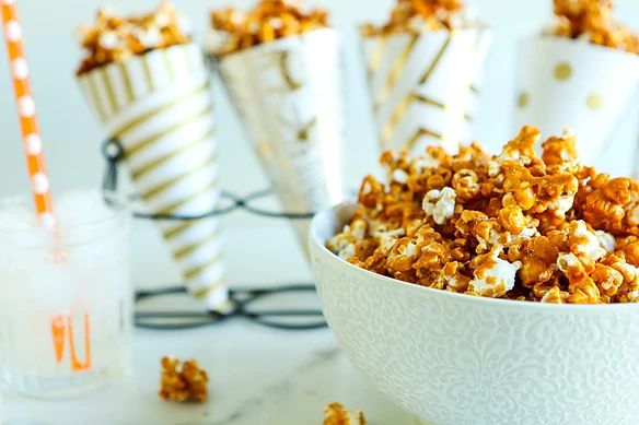 Buffalo Caramel Popcorn