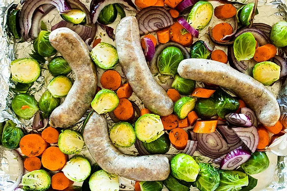 Sheet Pan Sausage and Vegetables