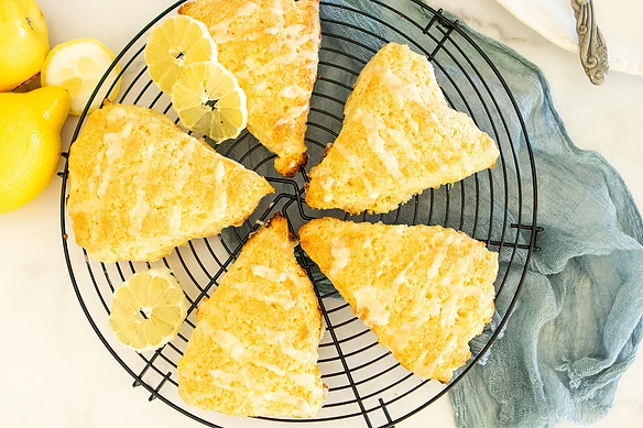 Lemon Scones ​