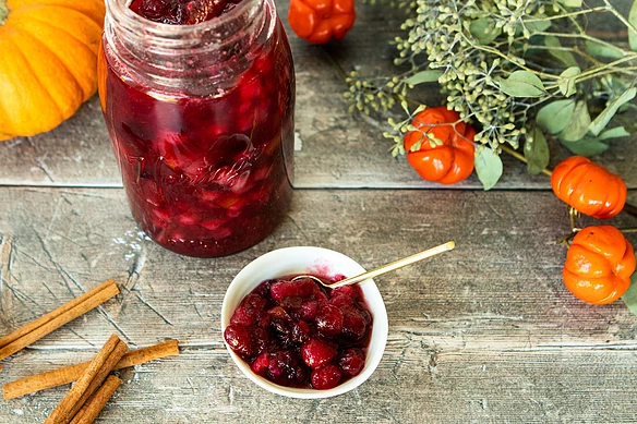 Spiced Cranberry Sauce with Pears