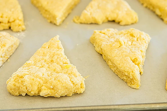 Lemon Scones ​