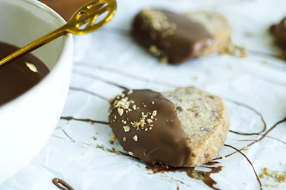 Dipped Toffee Shortbread Cookies