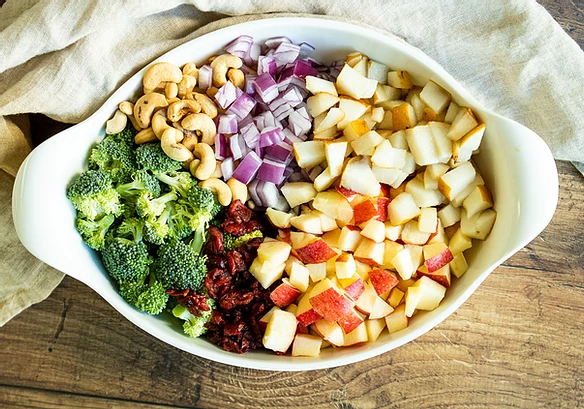 Broccoli Cashew Salad with Apples & Pears