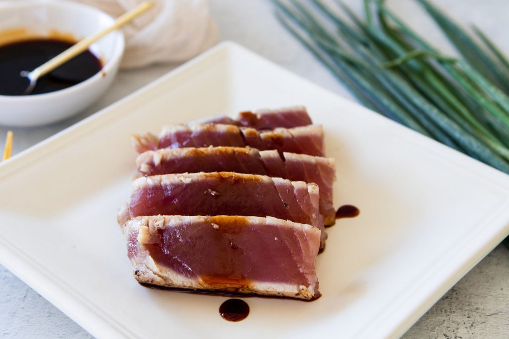 Seared Tuna with Citrus Sauce | The Fancy Pants Kitchen