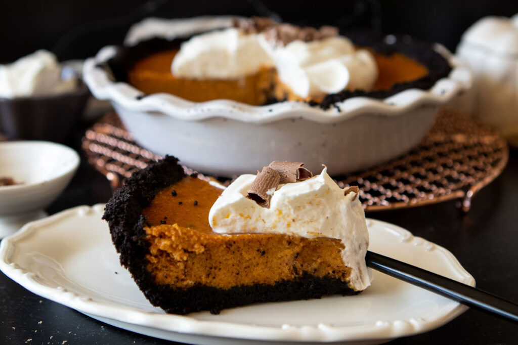 Pumpkin Pie with Chocolate Crust | The Fancy Pants Kitchen