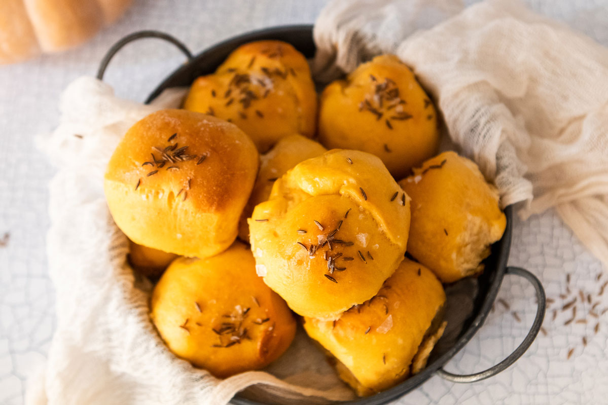 Sweet Potato Yeast Rolls | The Fancy Pants Kitchen