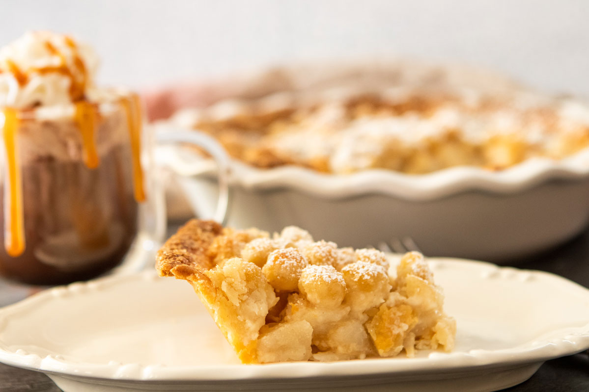 Bourbon Pear Pie | The Fancy Pants Kitchen