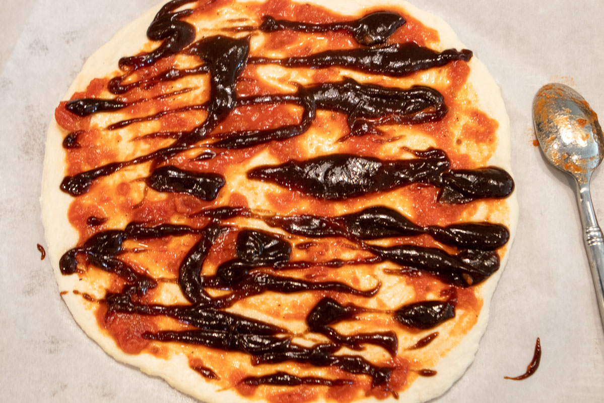 Barbecue Bacon Pizza | The Fancy Pants Kitchen