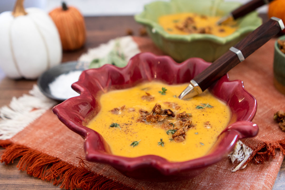 Spiced Butternut Squash Soup With Cheddar And Granola The Fancy Pants Kitchen 8081