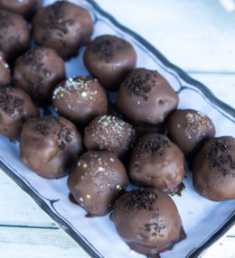 Easy Oreo Truffles