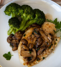 Skinny Chicken Marsala