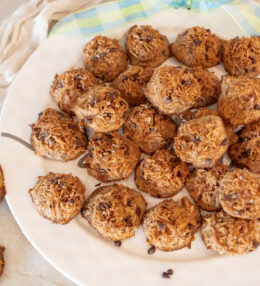 Toasted Chocolate Chip Macaroons
