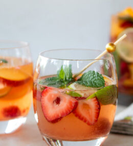 Summer Peach White Sangria